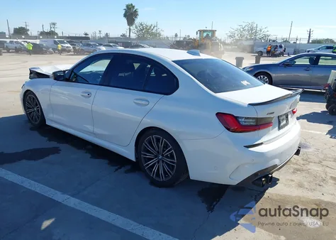 2021 BMW 3 Series M340I xDrive z USA, uszkodzony, nr VIN WBA5U9C06MFK82672